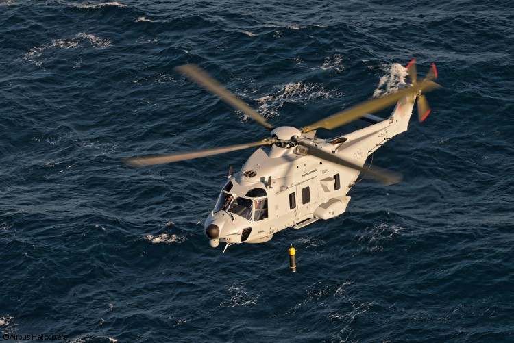 Airbus Helicopters liefert den ersten schwedischen NH90 mit Fähigkeiten zur U-Boot Abwehr aus